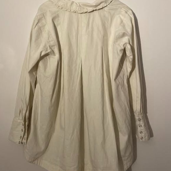 Free People: Charlie Denim Buttondown - Picture 3 of 9
